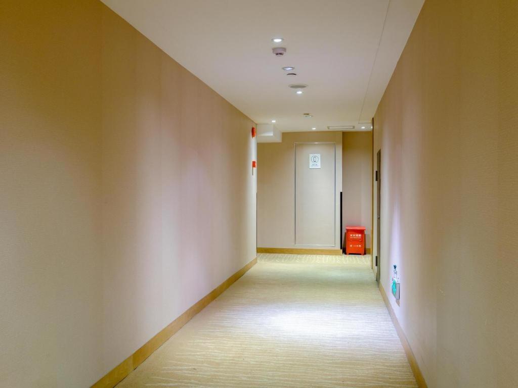 Ji Hotel Shanghai Yan An Road Branch Ngoại thất bức ảnh
