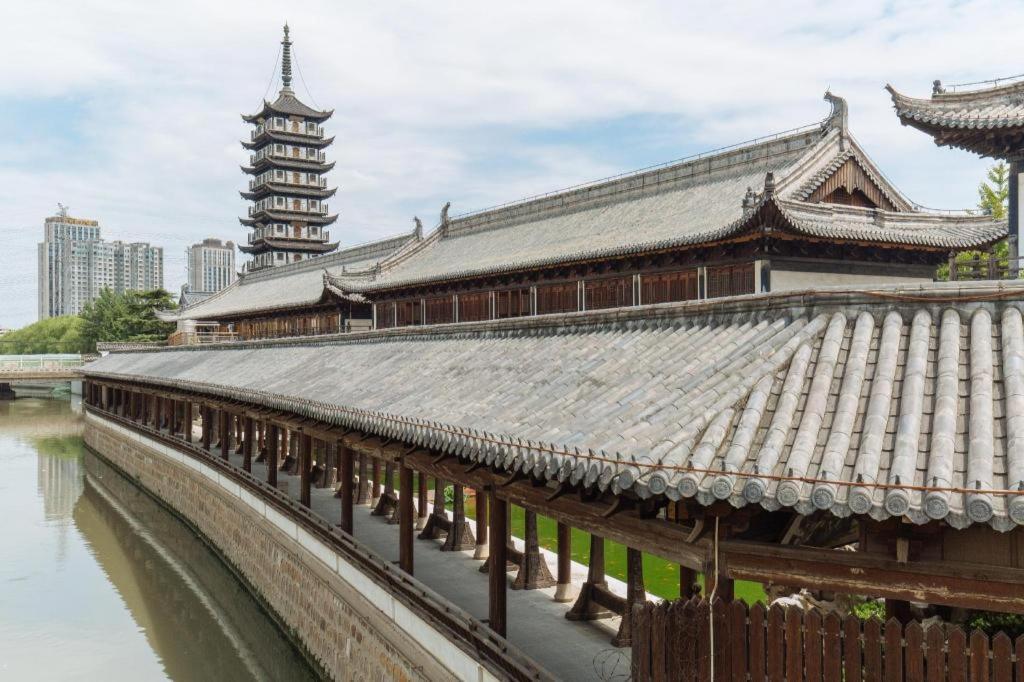 Ji Hotel Shanghai Yan An Road Branch Ngoại thất bức ảnh