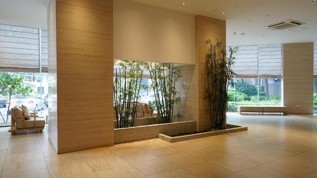 Ji Hotel Shanghai Yan An Road Branch Ngoại thất bức ảnh