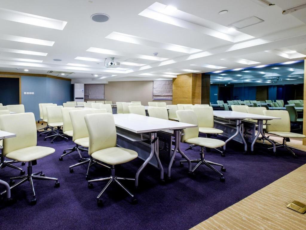 Ji Hotel Shanghai Yan An Road Branch Ngoại thất bức ảnh