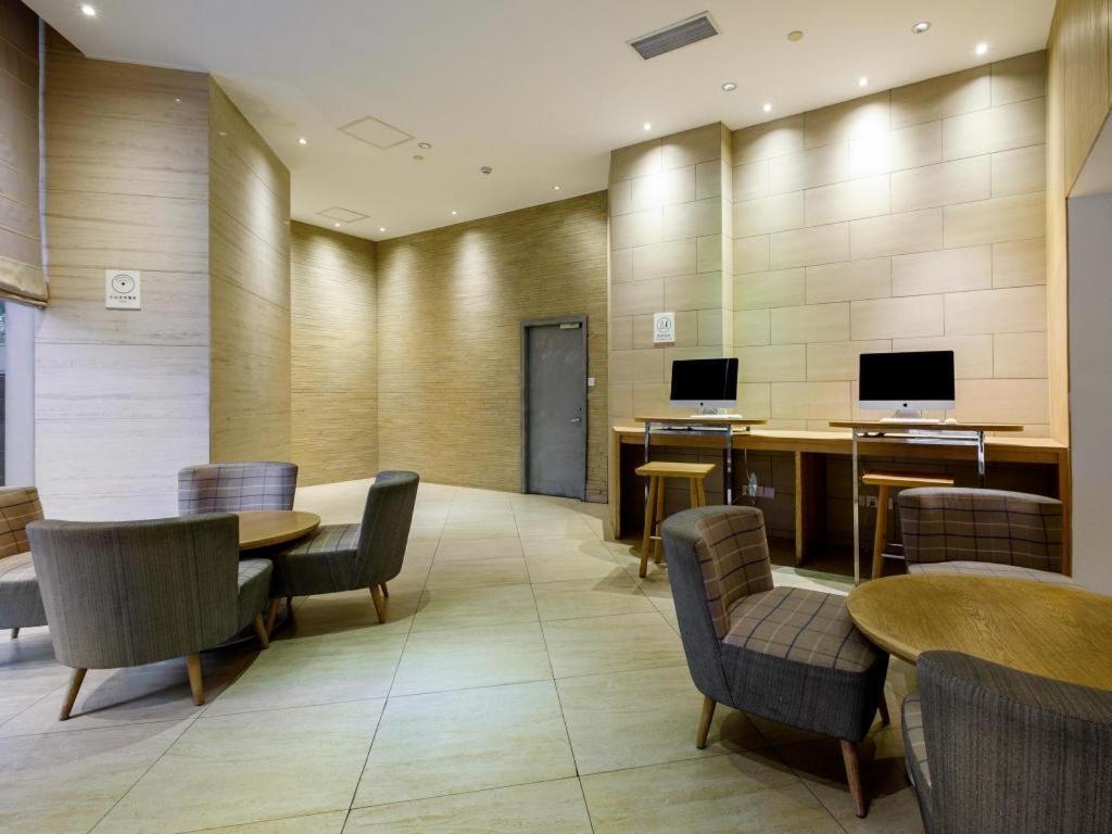 Ji Hotel Shanghai Yan An Road Branch Ngoại thất bức ảnh